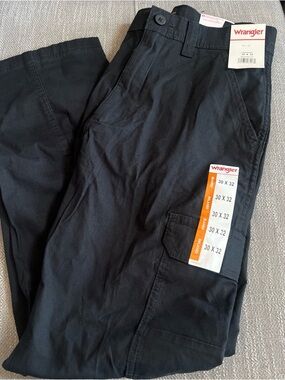 Wrangler Cargo Pants Mens 30x32 Black Cotton Stretch Relaxed Fit Workwear